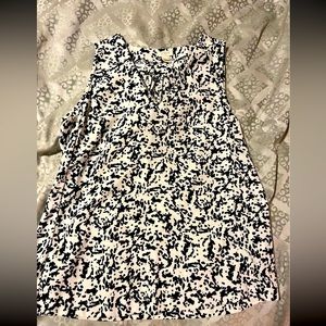 Women’s Sleeveless Business Casual Top